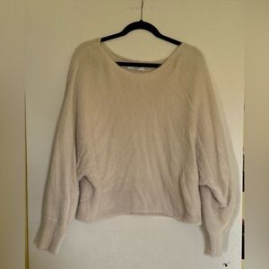 Beige sweatshirt